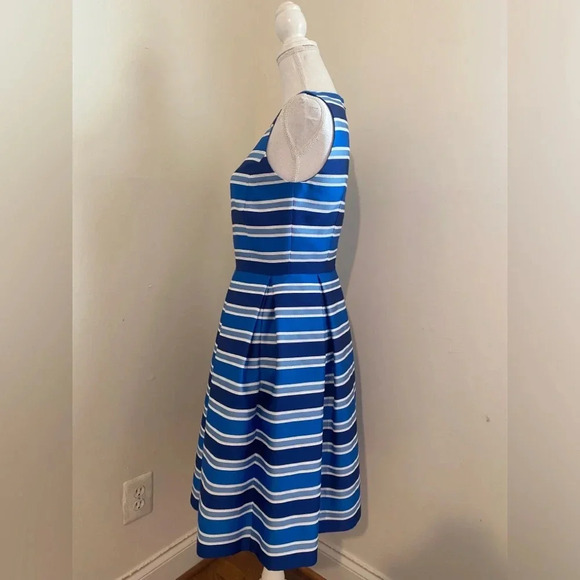 Carolina Herrera Silk Pleated Sleeveless Striped Fit and Flare Dress Size 4 NWOT - Picture 6 of 11